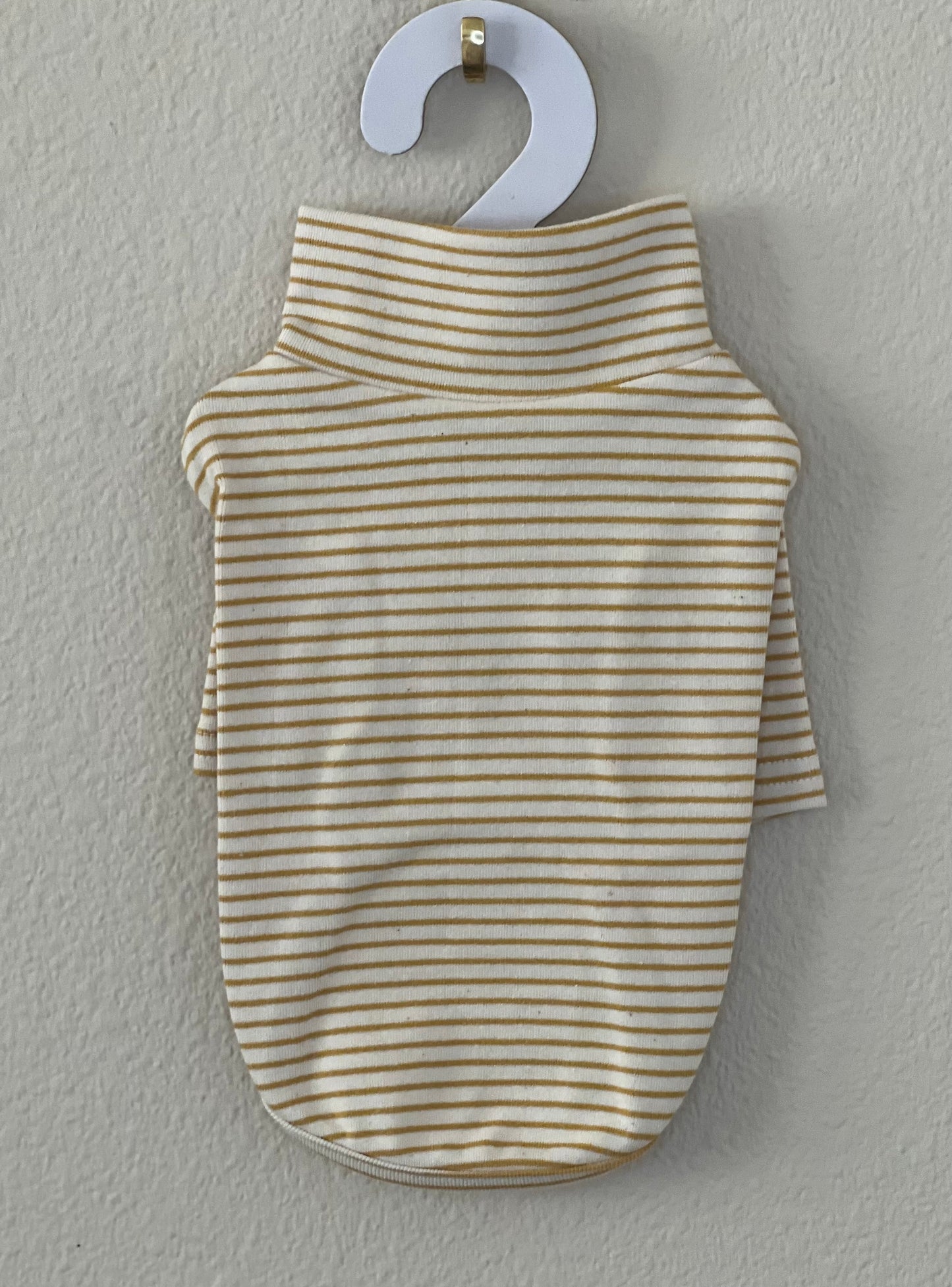 Basic Turtleneck T-shirt